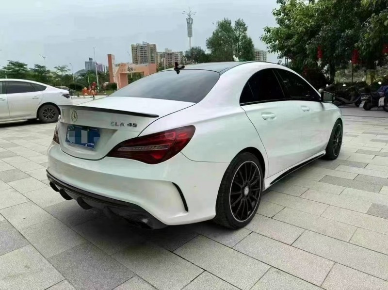 广州18年奔驰CLA5
