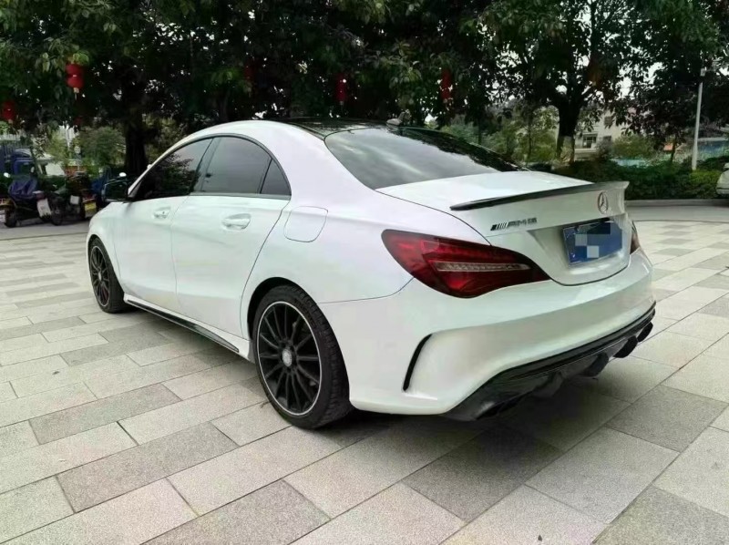 广州18年奔驰CLA9