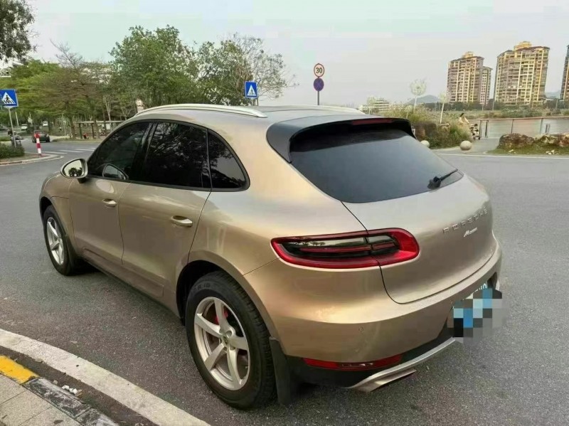 廣州15年保時捷Macan7