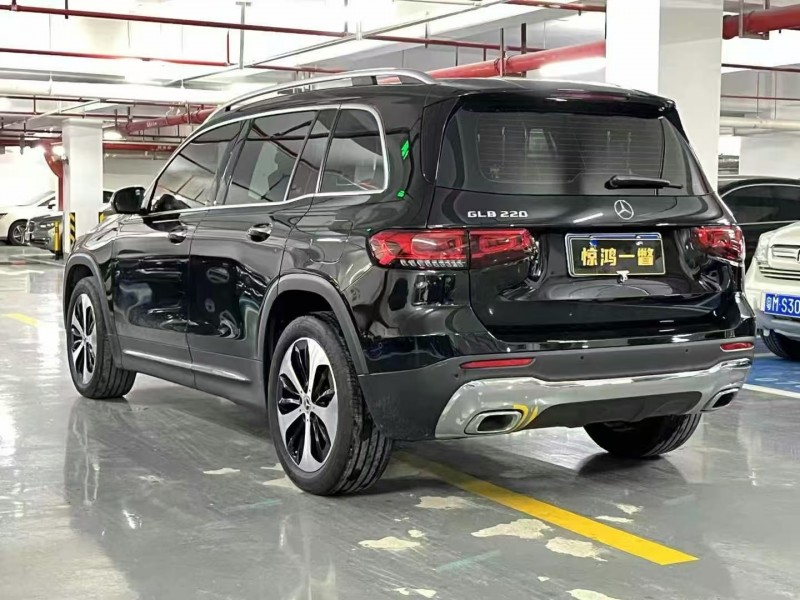 广州23年奔驰GLB8