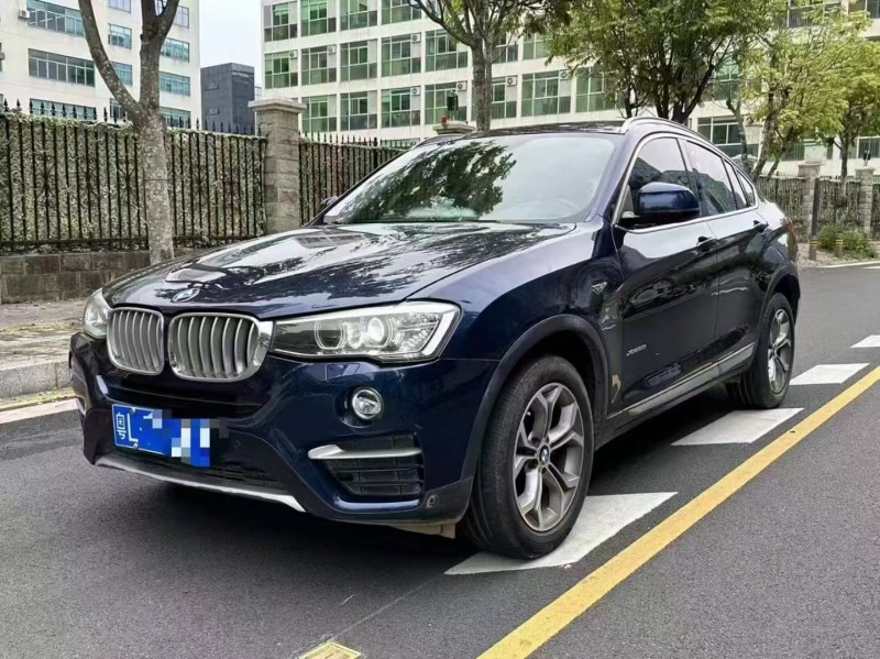 广州17年宝马X43