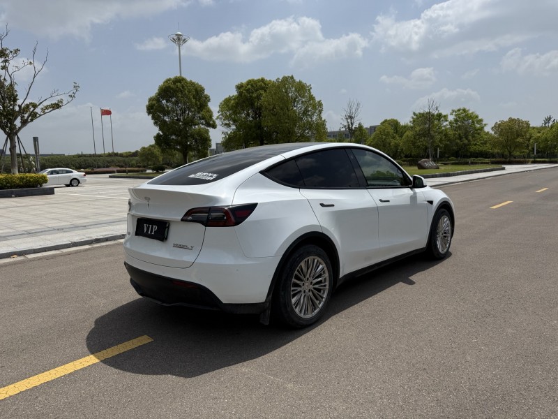 鹽城21年特斯拉MODEL Y7
