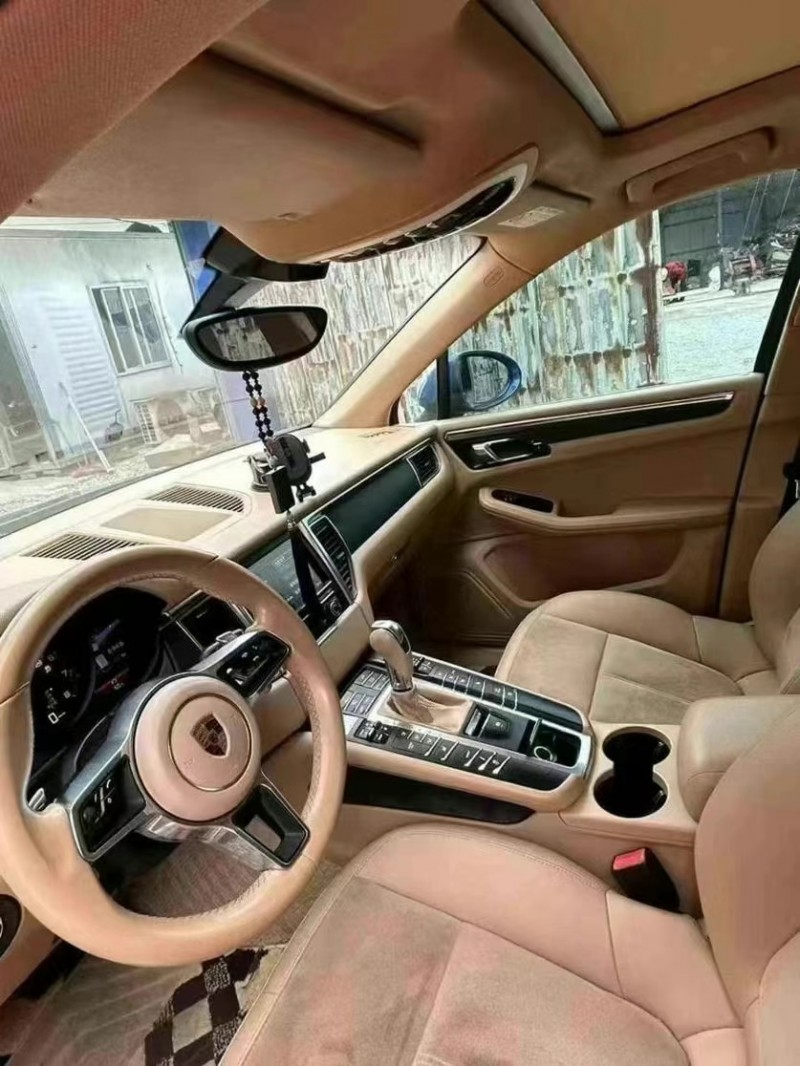桂林16年保時捷Macan8