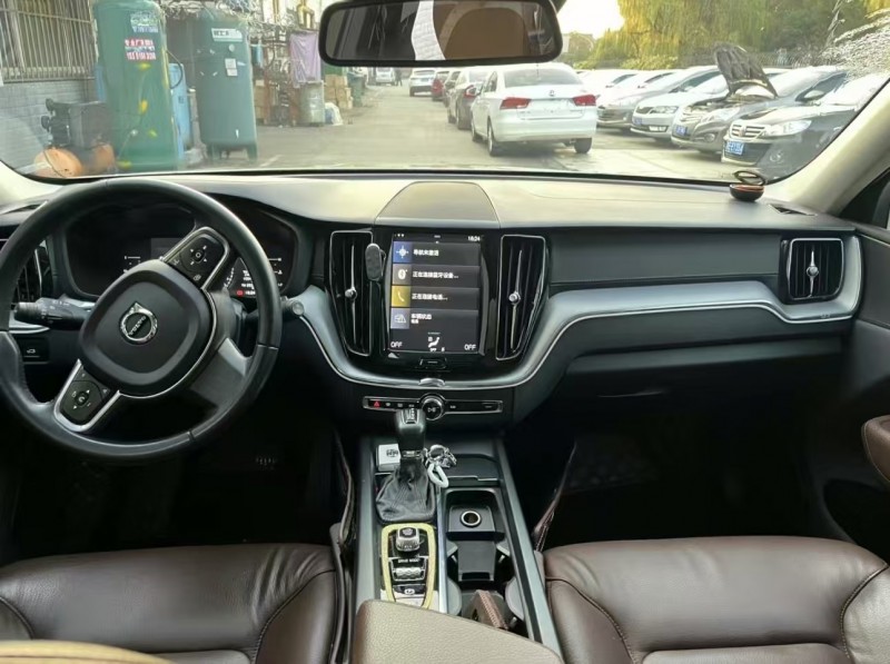 濟寧19年沃爾沃XC604