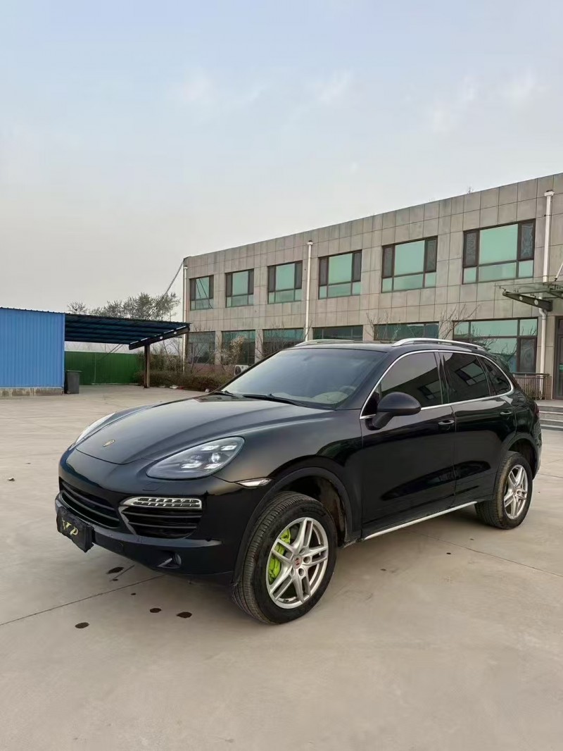 濟寧13年保時捷卡宴2