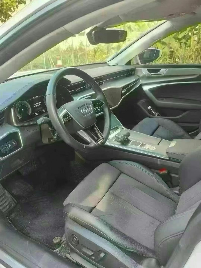 广州24年奥迪A7L6