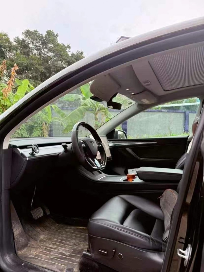 東莞23年特斯拉MODEL Y4