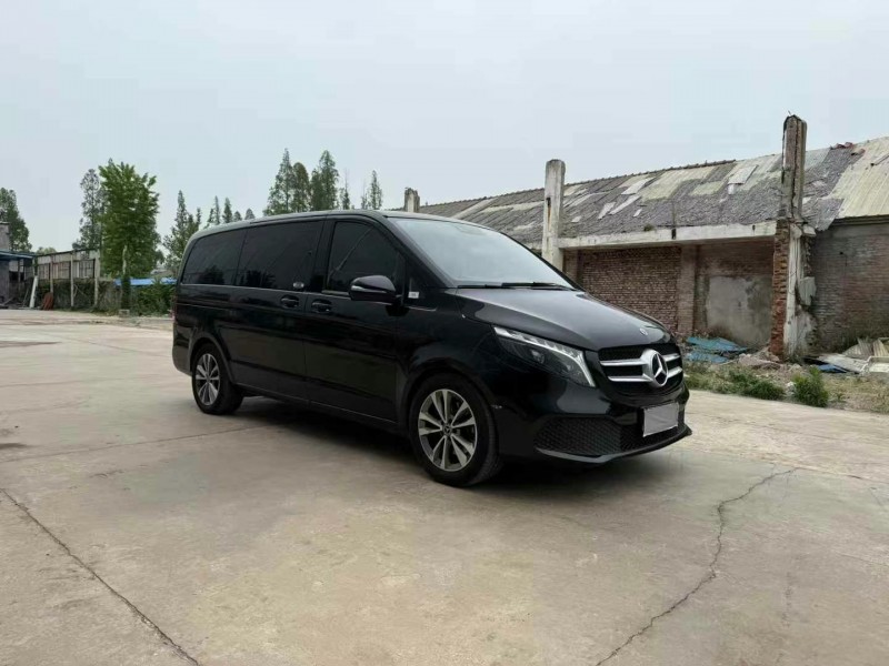 徐州23年奔驰V3