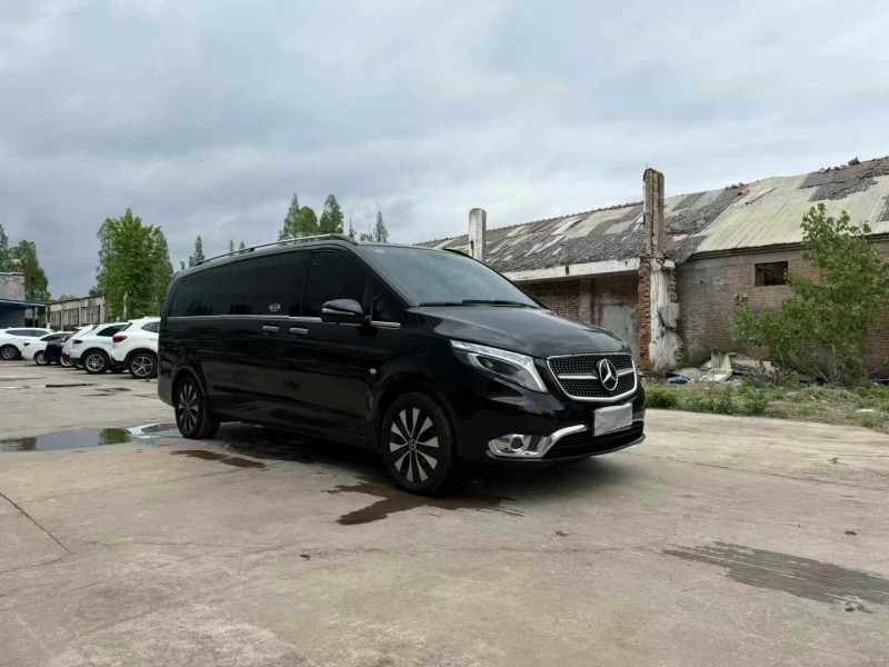 徐州21年奔驰威霆3