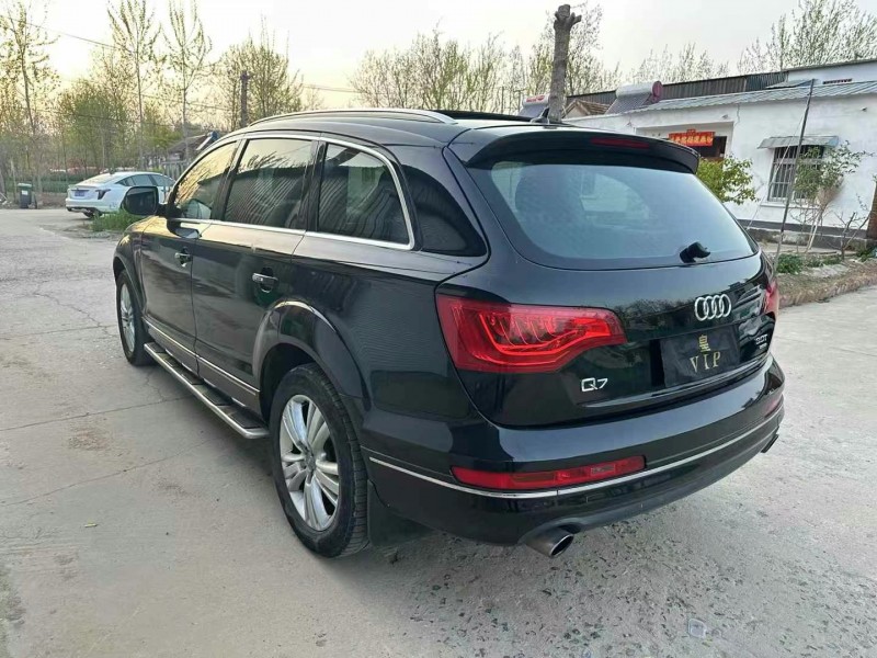 徐州10年奥迪Q77