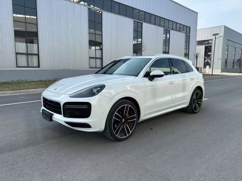 徐州19年保时捷卡宴3