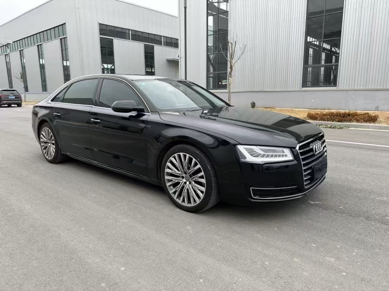 徐州18年奥迪A8L2