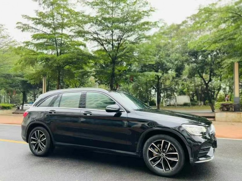 东莞21年奔驰GLC2