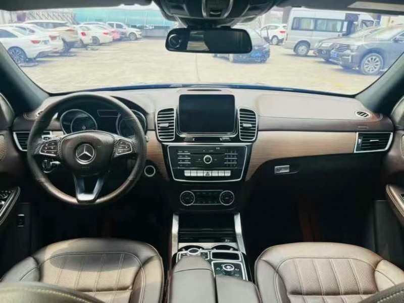 东莞18年奔驰GLE5