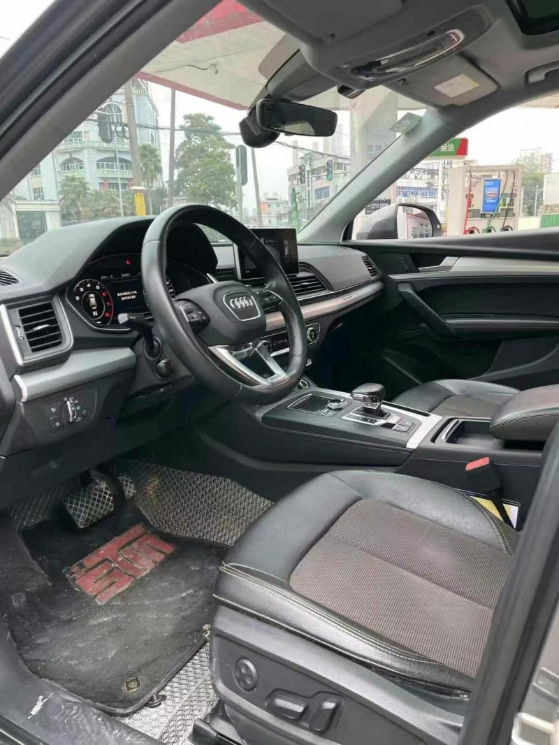 东莞19年奥迪Q54