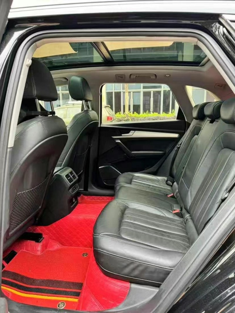 东莞20年奥迪Q54