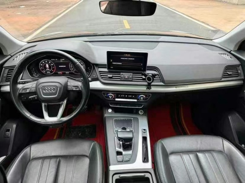 东莞20年奥迪Q55