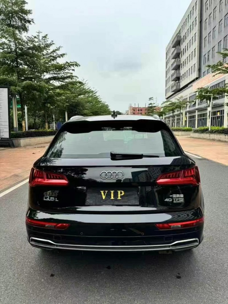 东莞20年奥迪Q57