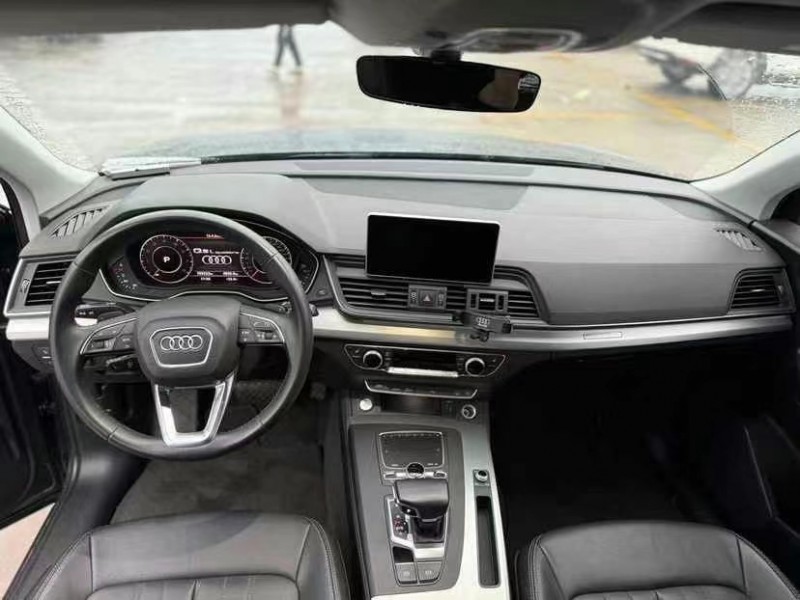 东莞21年奥迪Q58