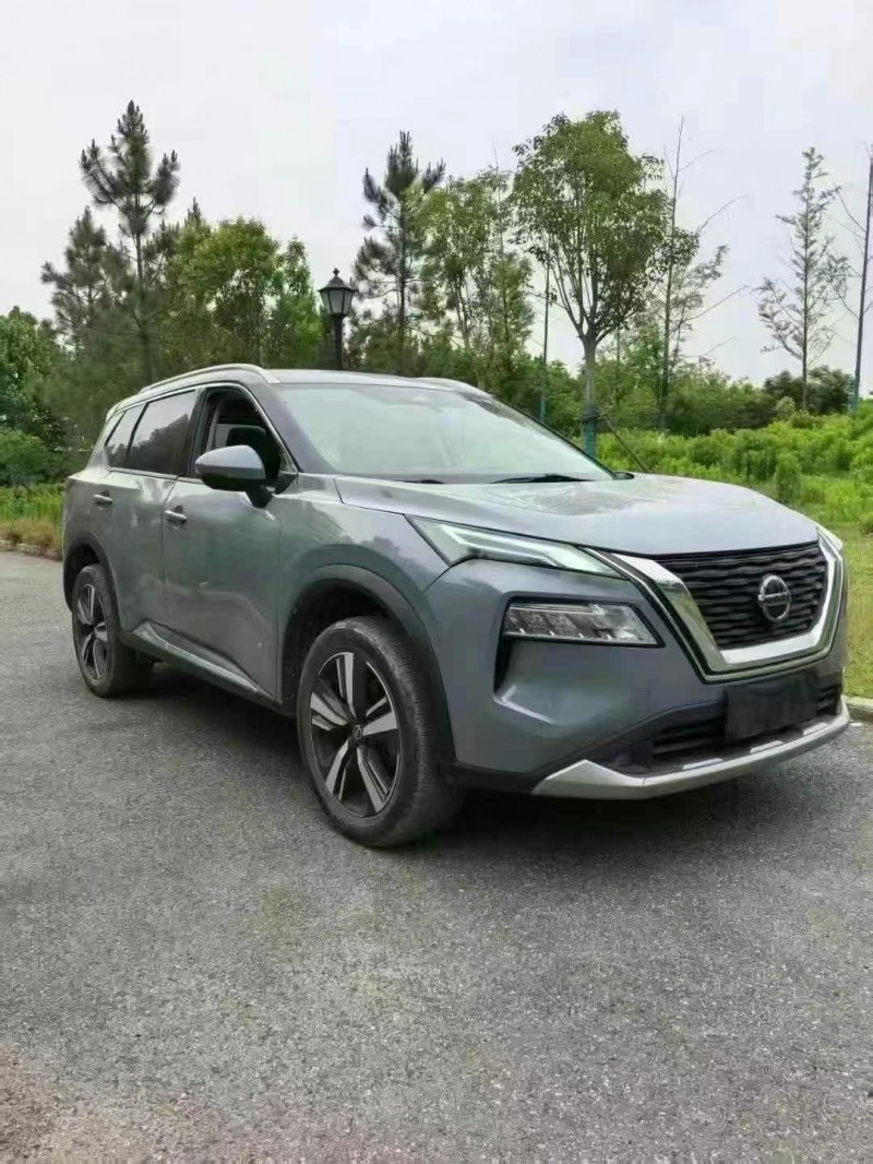 徐州21年日產奇駿3