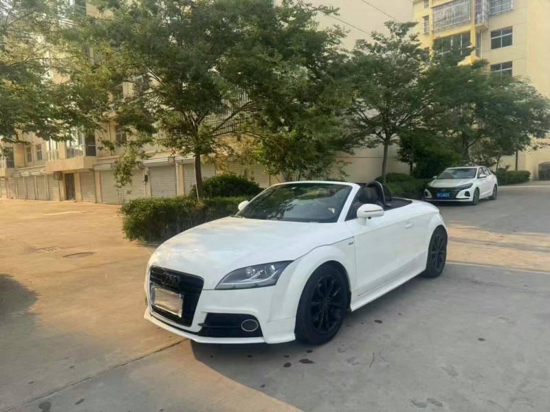 徐州14年奥迪TT2