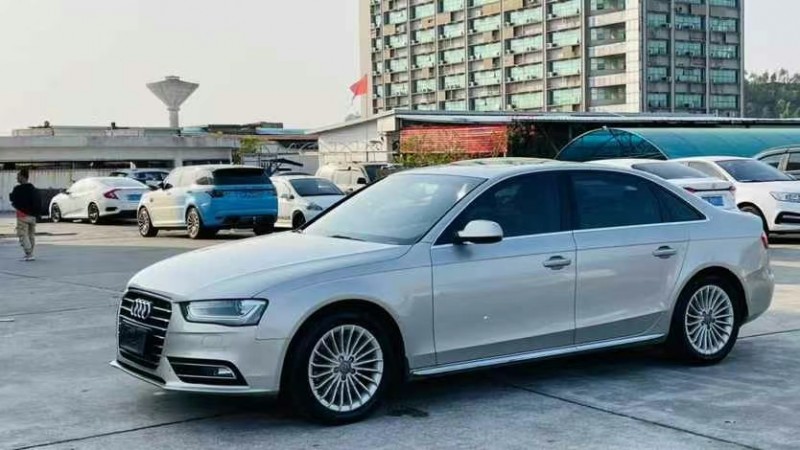 东莞16年奥迪A4L2