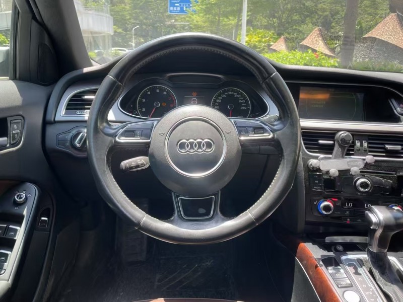 广州16年奥迪A4L7