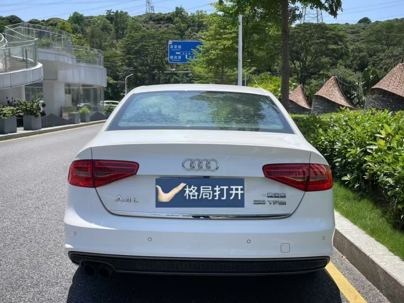 广州16年奥迪A4L9