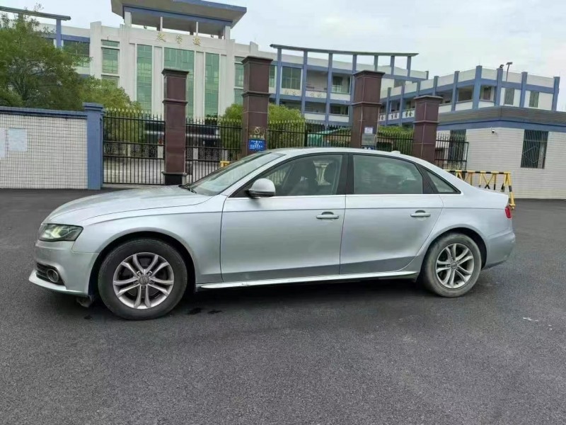 广州11年奥迪A4L3