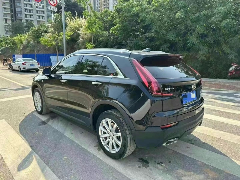 南寧20年凱迪拉克XT47