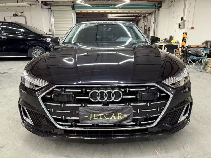 广州24年奥迪A7L1