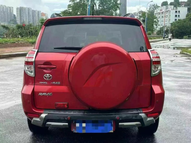 泉州12年豐田RAV49