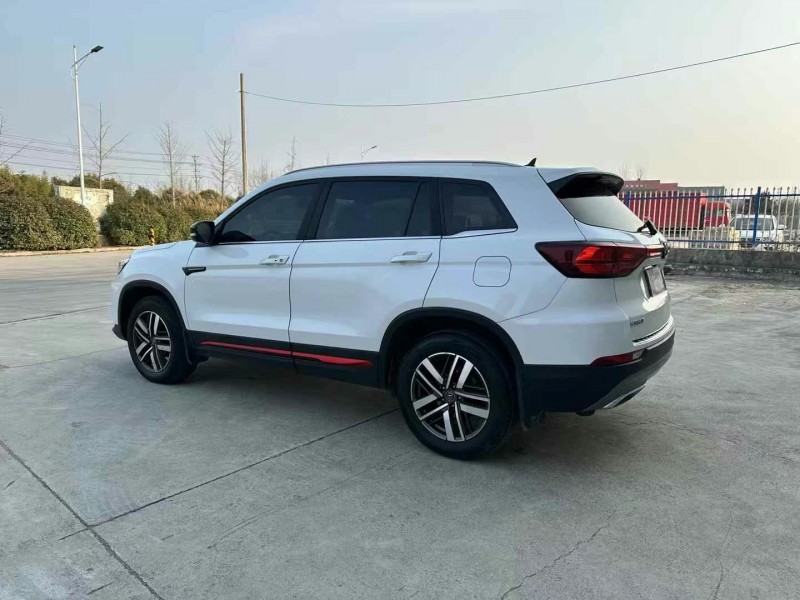 徐州22年長安汽車CS758