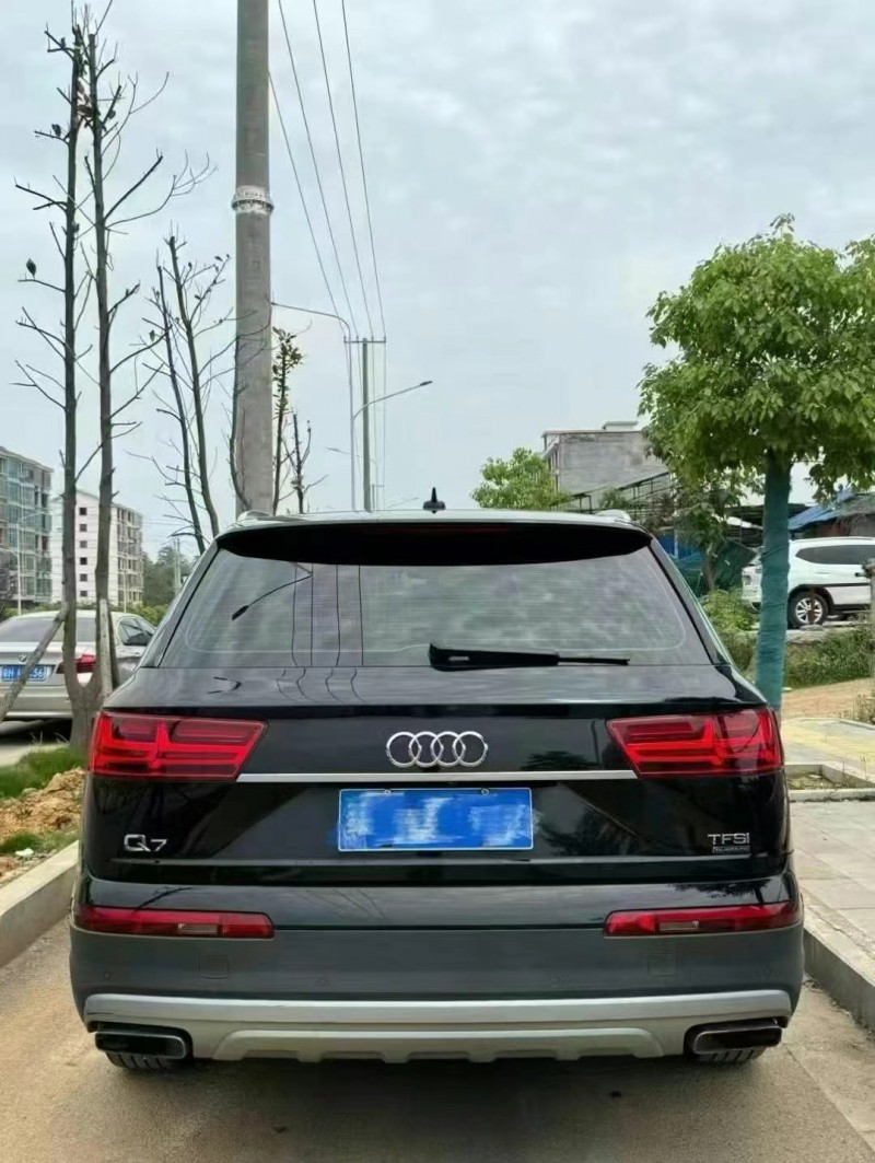 衡陽17年奧迪Q79