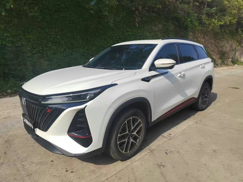 徐州23年長安汽車CS752