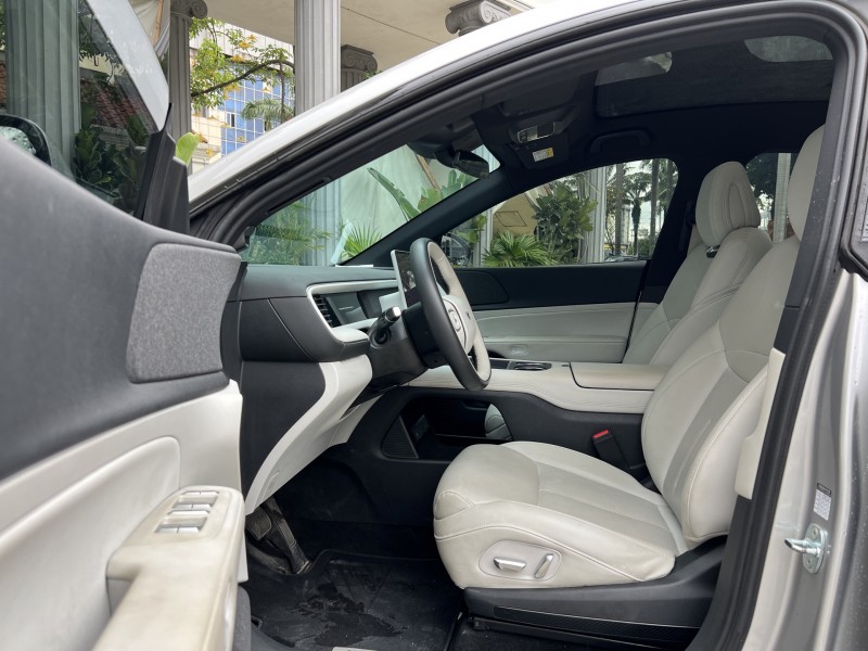 東莞23年小鵬汽車G65