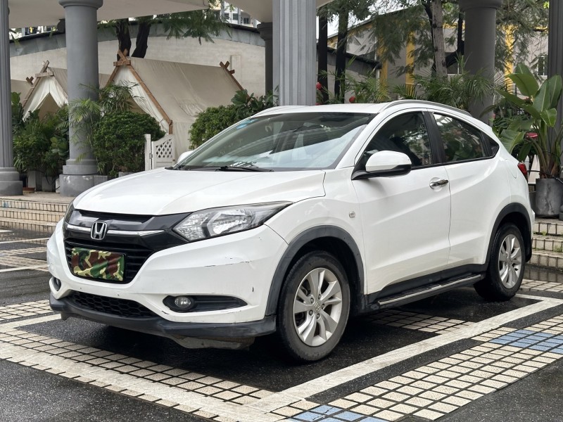 东莞16年本田缤智3