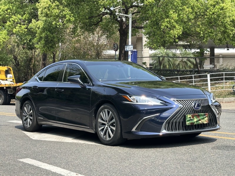 東莞20年雷克薩斯ES2