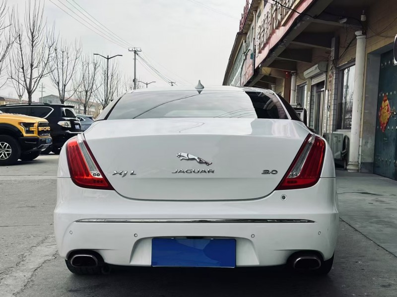 濟寧15年捷豹XJL9