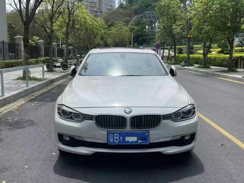 广州17年宝马3系1