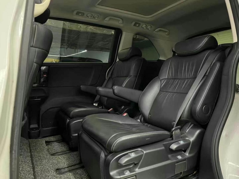 广州19年本田艾力绅4