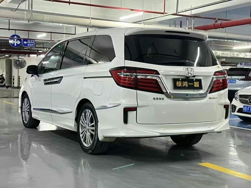 广州19年本田艾力绅7