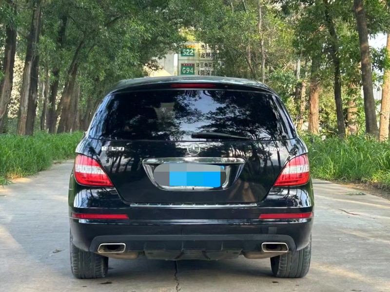 广州18年奔驰R9