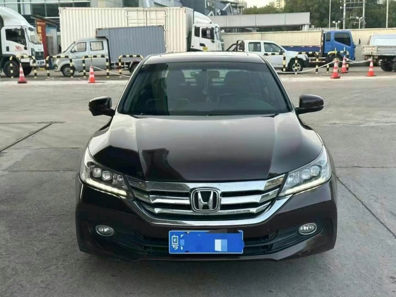 广州14年本田雅阁1