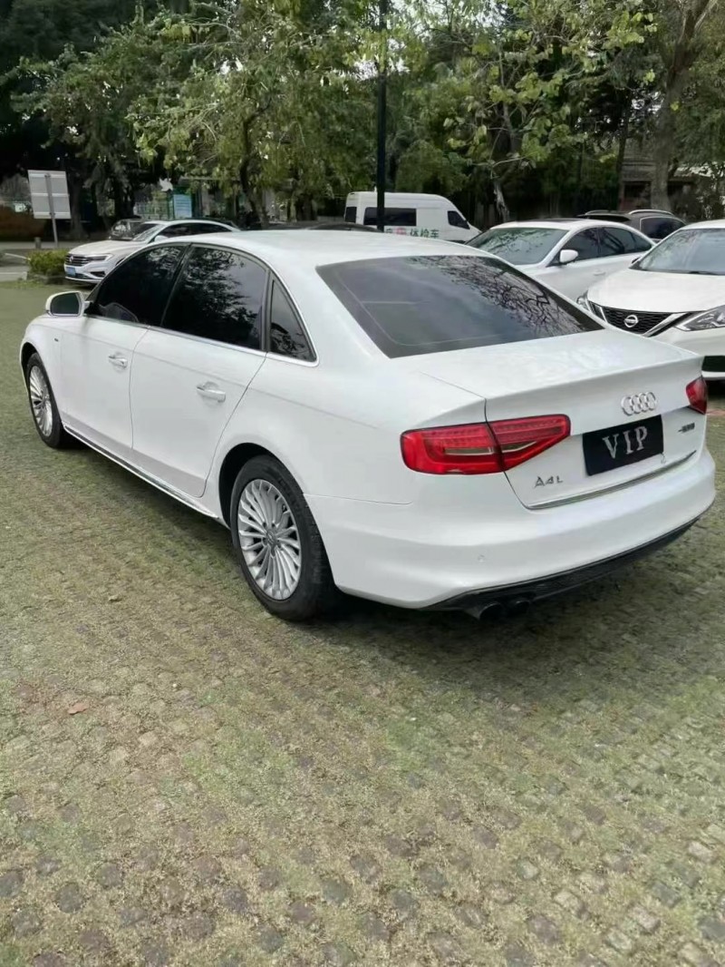 东莞16年奥迪A4L6