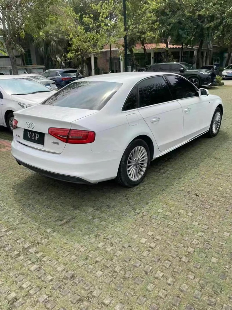 东莞16年奥迪A4L9