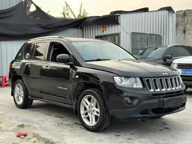 汕頭13年Jeep指南者2