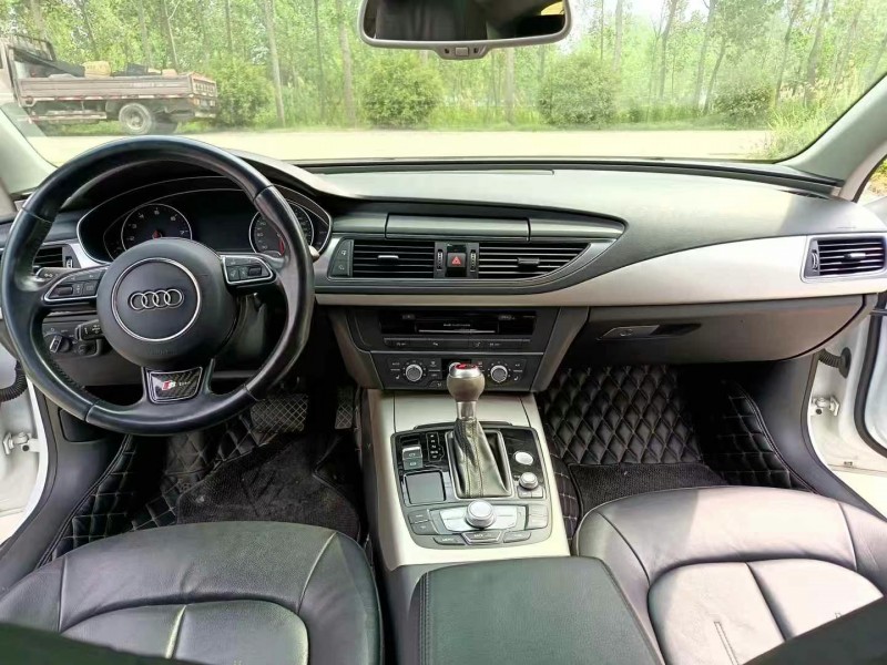 徐州17年奥迪A7L5