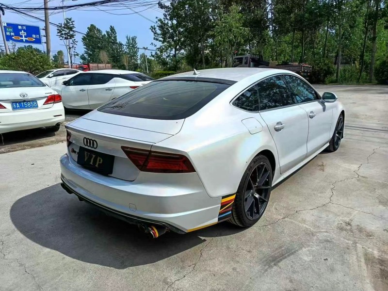 徐州17年奥迪A7L8