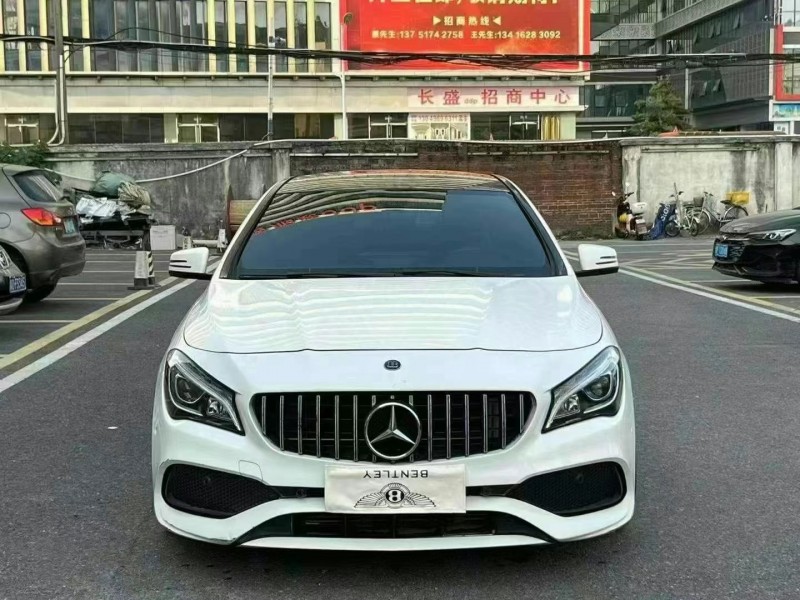 广州18年奔驰CLA1